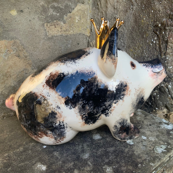 Crown Dirty Medium Pig