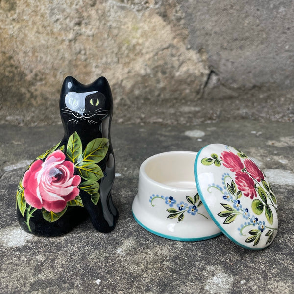 Clover and Forget Me Not Scone Trinket Box