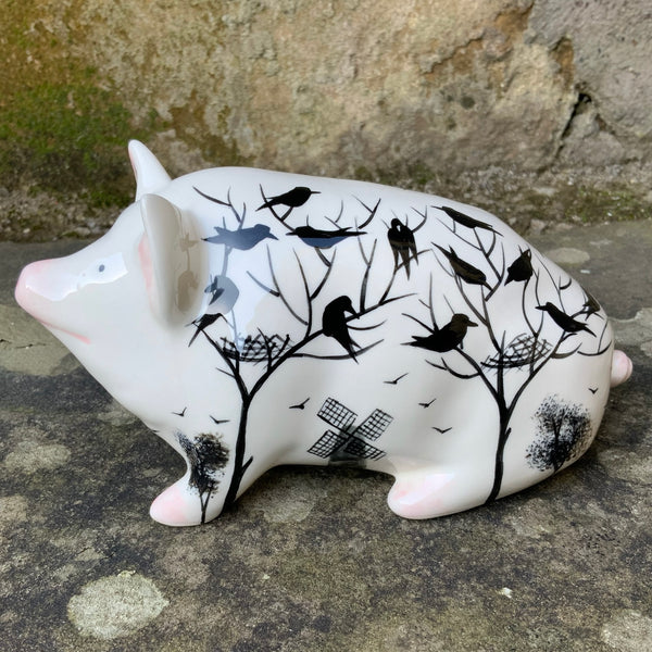 Earlshall Small Pig
