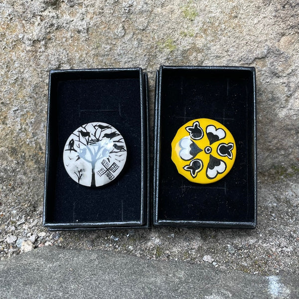 Yellow Gallé Round Brooch