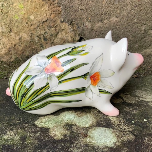 White Daffodil Small Pig