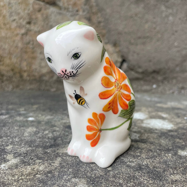 Honeysuckle Small Thinking Cat