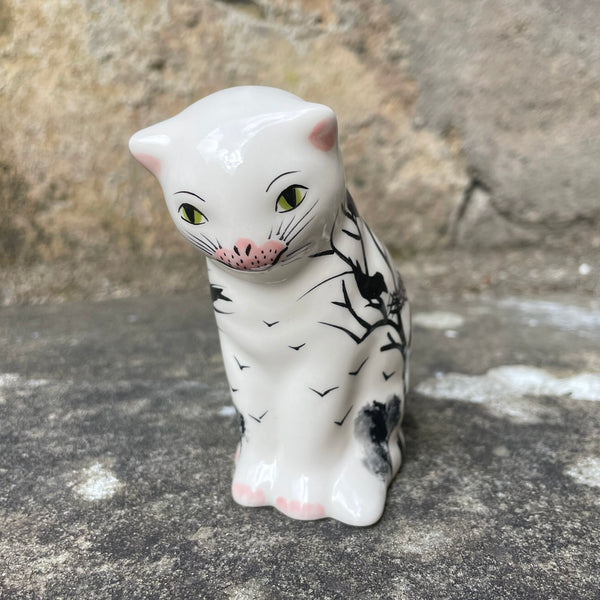 Earlshall Small Thinking Cat