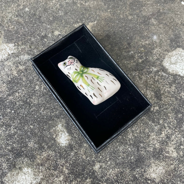 Green Gilt Cat Brooch