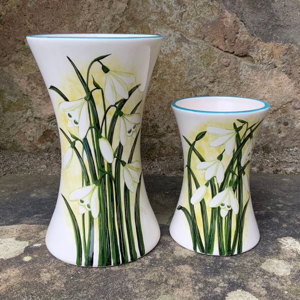 Snowdrop Beaker Vase