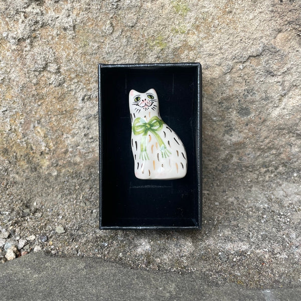Green Gilt Cat Brooch