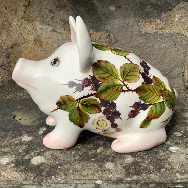 Bramble Medium Pig