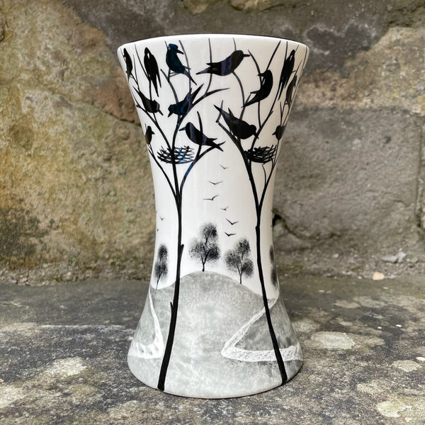 Earlshall Beaker Vase