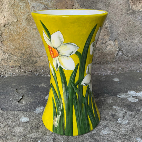 Daffodil Green Background Beaker Vase