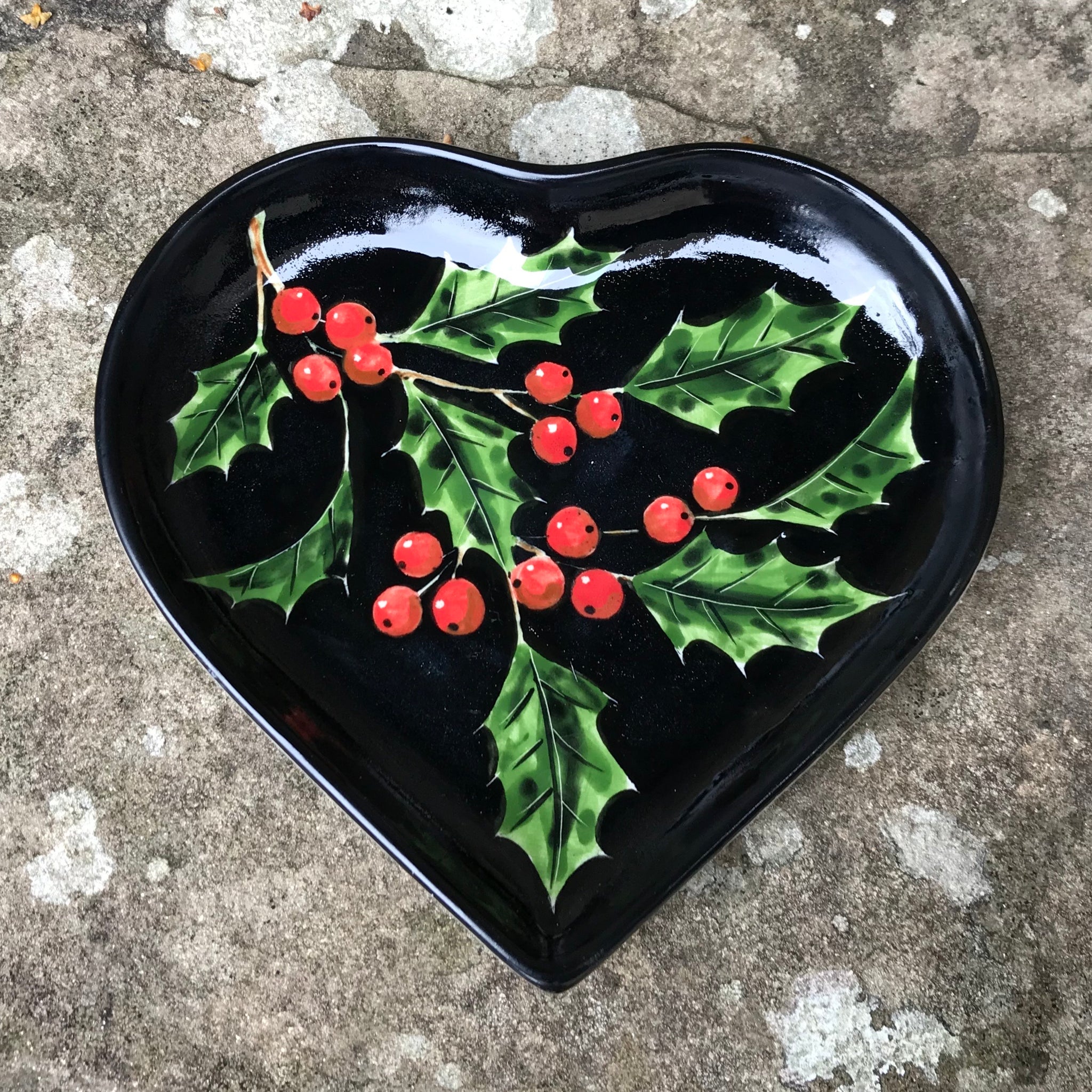 Holly Black Heart Tray