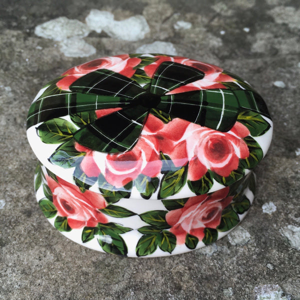 Tartan Cabbage Rose Small Oval Trinket Box