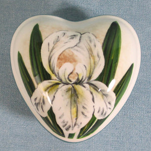 White Iris Small Heart Trinket Box