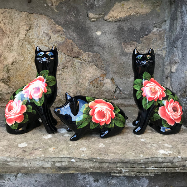 Cabbage Rose Black Small Cat