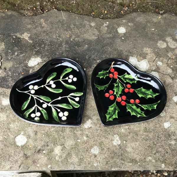 Holly Black Heart Tray