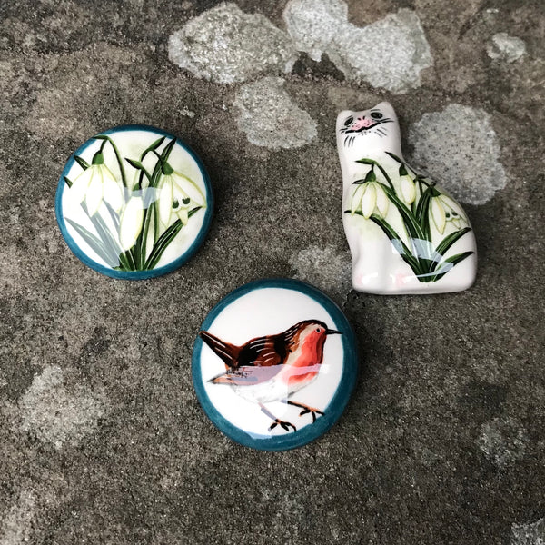 Robin Round Brooch