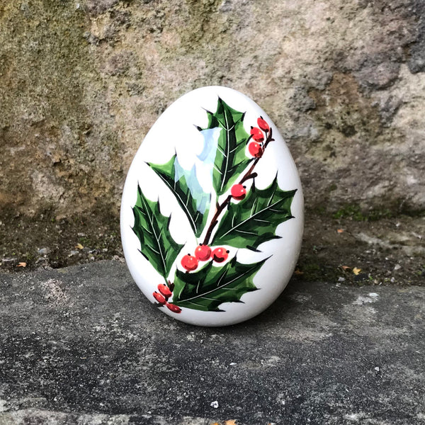 Holly Medium Egg