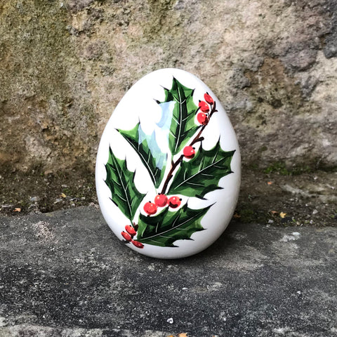 Holly Medium Egg